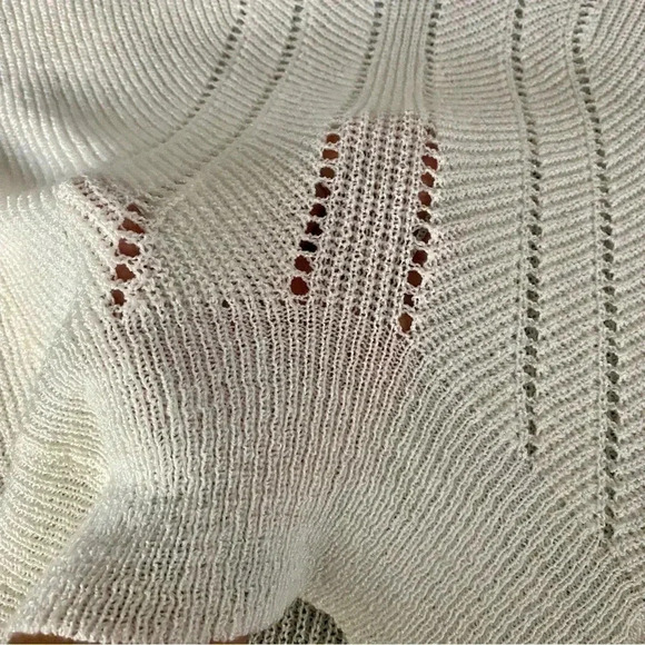 Lilian V-neck Knit Sweater​ - Picture 2 of 3